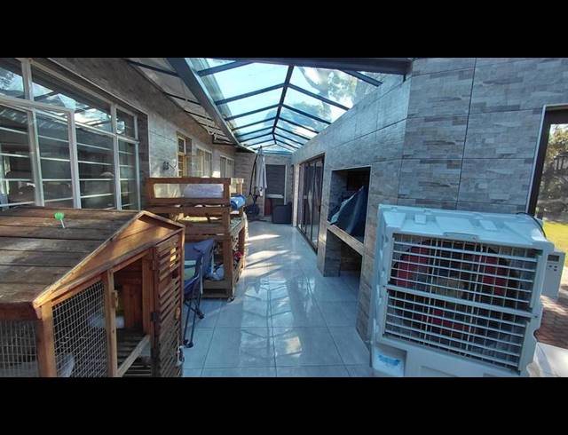 4 BEDROOM HOUSE FOR SALE IN BRACKENHURST